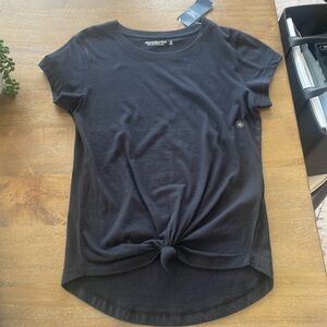 NWT Abercrombie knotted tee
